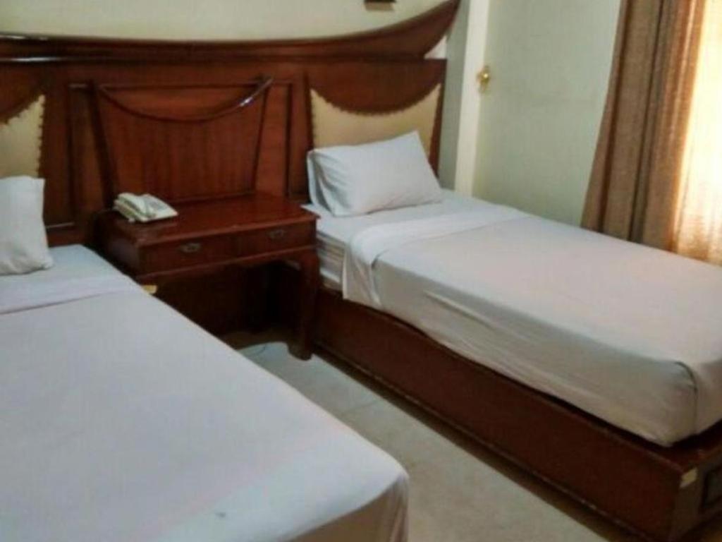 Edotel Minangkabau Padang  Extérieur photo